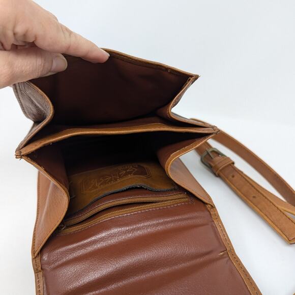 Vintage Genesis by Sabina Handbags Genuine Leather Crossbody Bag - Picture 7 of 16